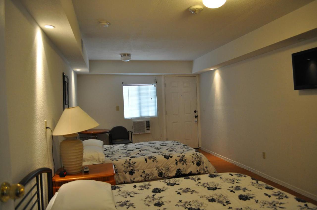 K7 Bed And Breakfast Pahrump Exterior photo