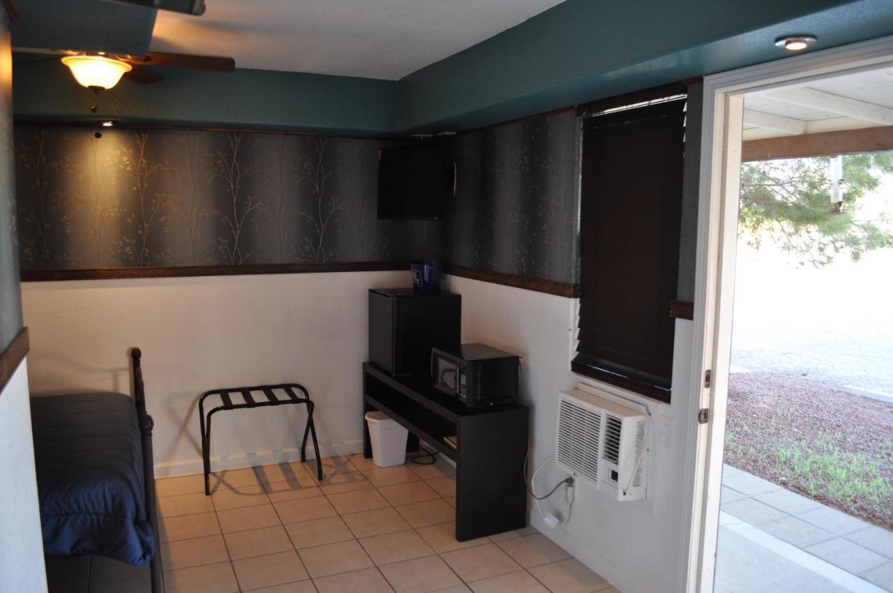 K7 Bed And Breakfast Pahrump Exterior photo